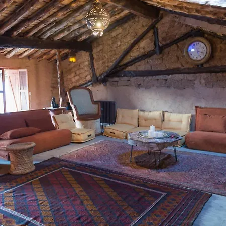 Demajia. Casa Entera: En Casa de Férias