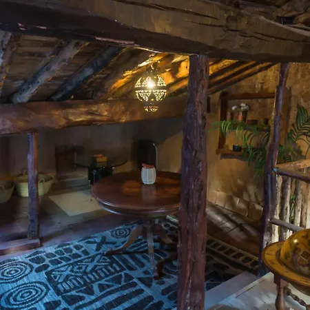 Demajia. Casa Entera: En Casa de Férias