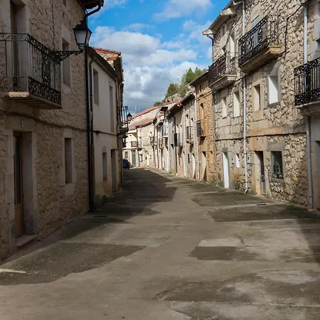 Demajia. Casa Entera: En