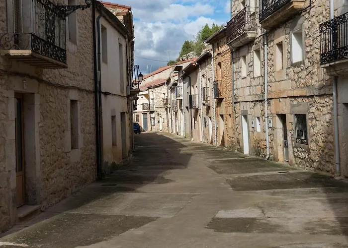 Demajia. Casa Entera: En